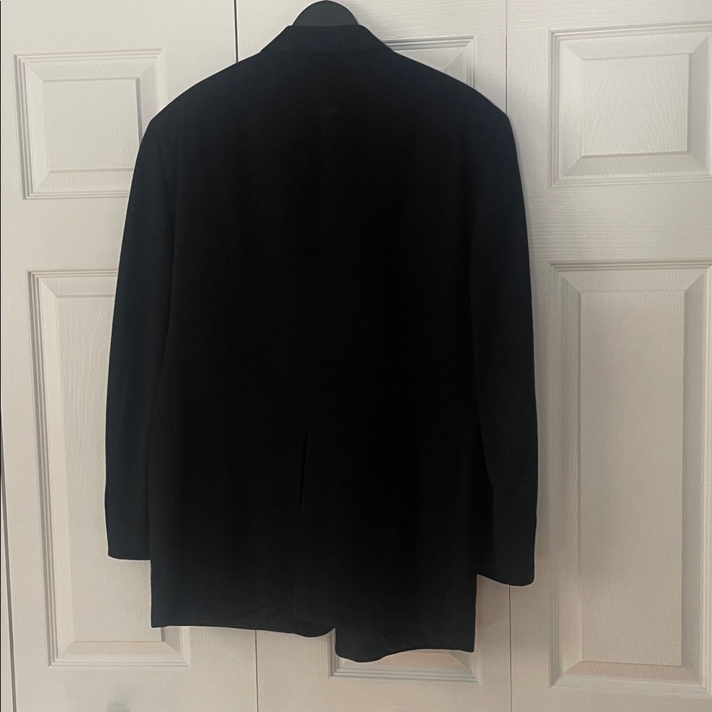 Black Jacket camel hair sport coat. 43R